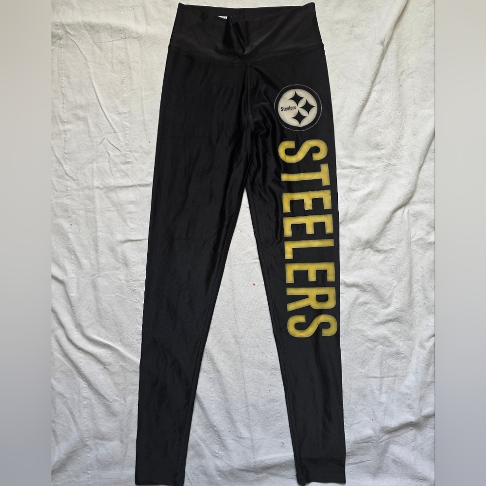 5/25$ NFL Steelers Black and Gold Leggings
